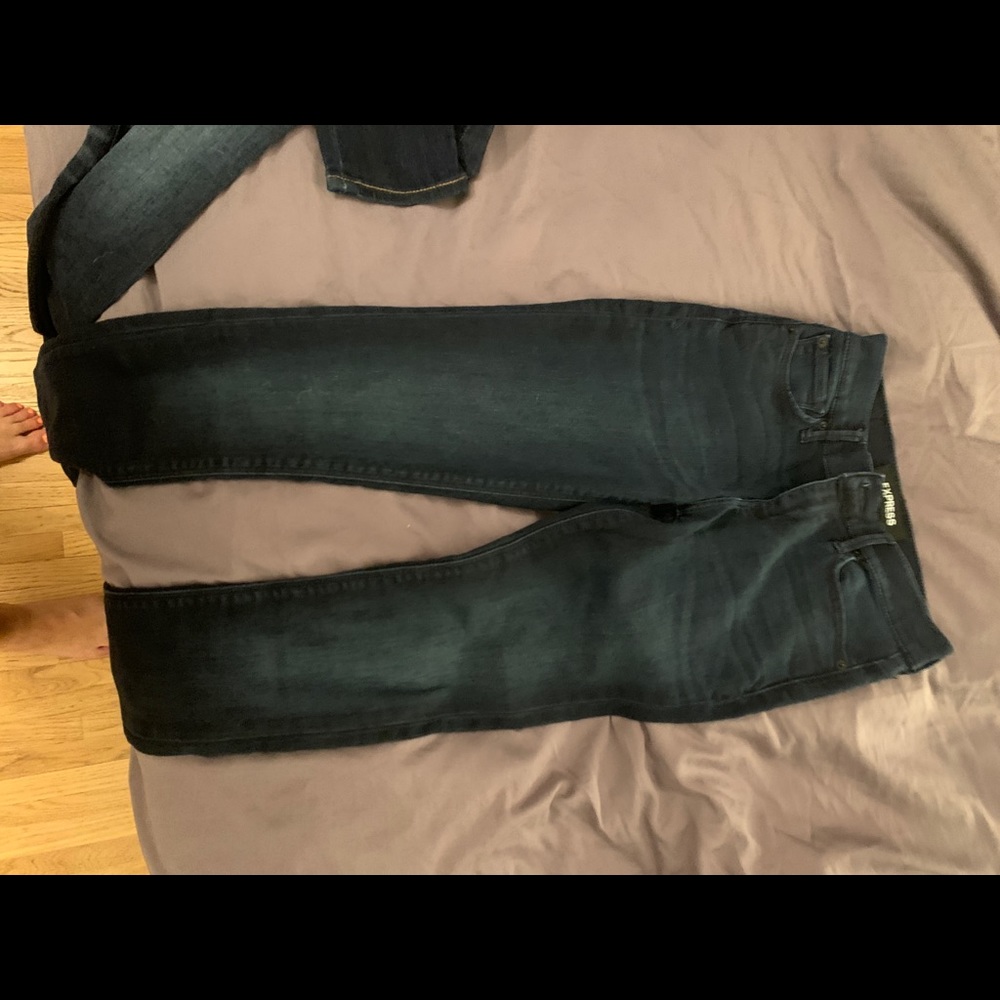 Express super skinny jean- SOLD